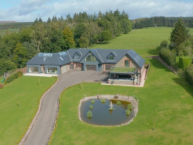 Completed in 2019, ‘The Bothy’ is set within elaborate garden grounds with uninterrupted views over Loch Lomond and the surrounding countryside. Offers over £1,700,000.