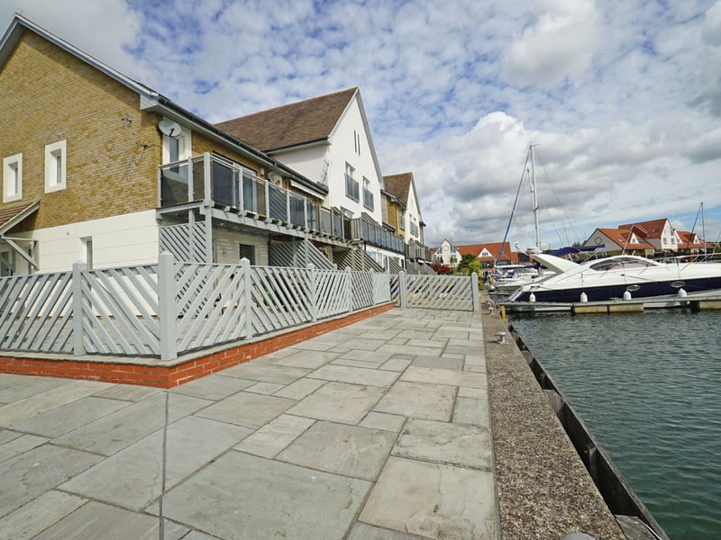 Bryher Island, Port Solent - 4 bed town house - £1.195m