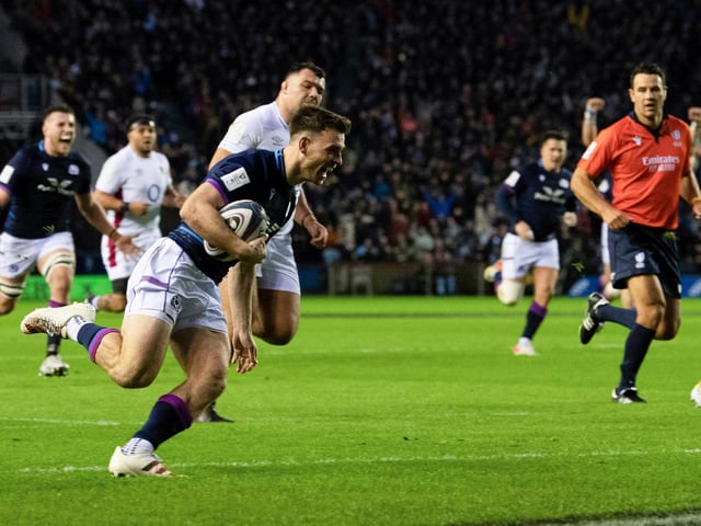 Ben White came on after only 12 minutes and scored a debut try six minutes later before returning to the bench. He reappeared late on to help see out the win. Also notable performances from the three front-row replacements who came on en masse for the final half hour and withstood severe pressure at the late scrums.
