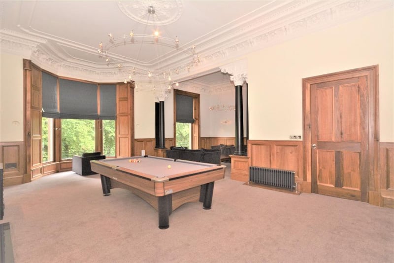 The house comes with an entertainment room.