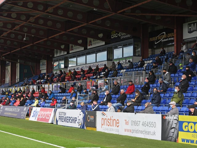 300 fans will be allowed to attend Ross County, Inverness CT, Elgin City and some Highland League teams matches. Those teams that fall into Tier 1 of the Highlands and Moray can allow spectators to return from tomorrow, meaning County’s Premiership clash with Livingston will be able to be played in front of some supporters. There will, however, be no test events. (Various)