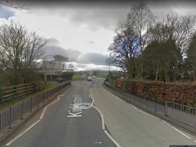 Two-way temporary traffic lights (with no right turning permitted from Scotstoun Avenue) for Telecoms work at Scotstoun Avenue