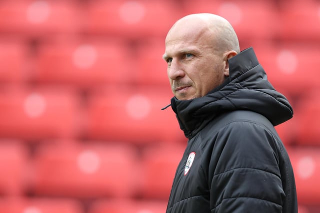 An agreement has been reached for Barnsley manager Gerhard Struber to join New York Red Bulls on a three-year contract. A reported €2m (£1.8m) fee has been arranged to bring Struber to America. (SkyAustria)