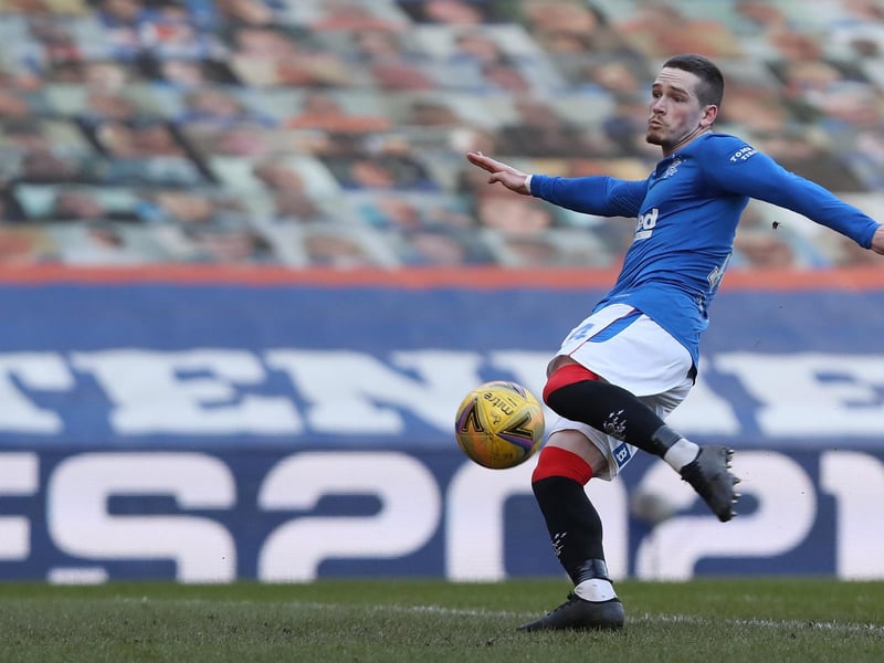 Double, and sometimes triple, covered - the winger's bright midweek performance was a bit more difficult with such close and quantitative cover. Found the net again with a good strike and showed no sign of the knock that saw him benched in the Europa League.