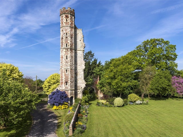 The property lies in un-spoilt rural surroundings close to the shores of Langstone Harbour and is surrounded by some four acres of gardens and grounds.