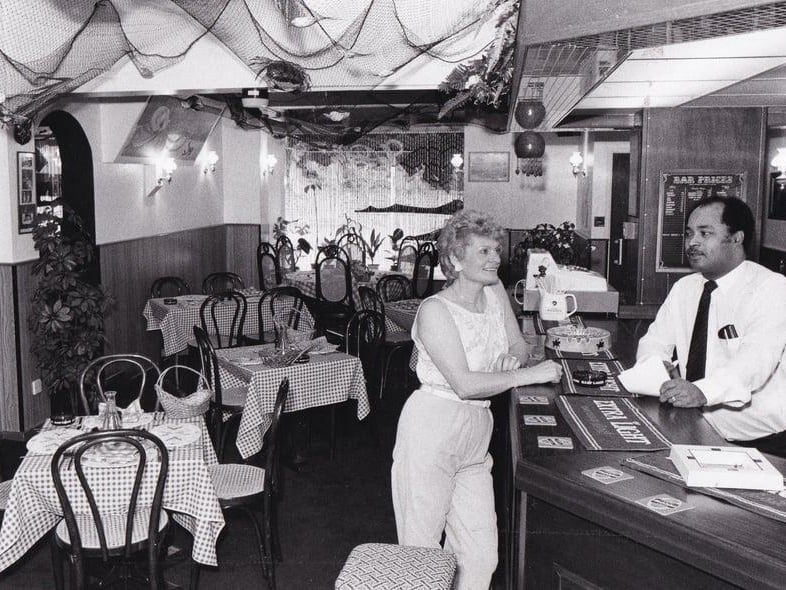 Glenn's restaurant, on Dewsbury Road, in August 1985. It was run by Glenn and Doreen Evans.