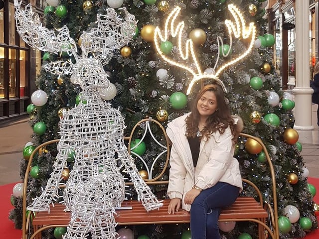 Elizabeth Grainger took this festive photo.