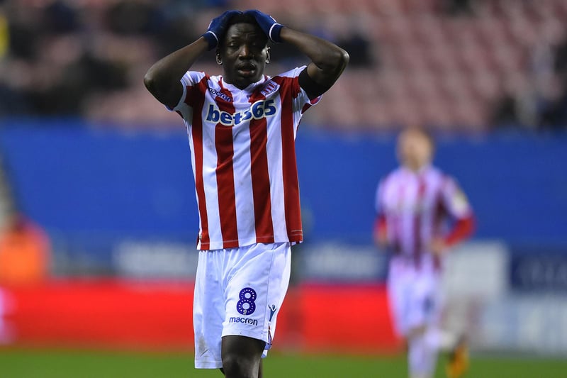 Stoke City's £6m man Peter Etebo looks set to leave the club this summer, and Turkish side Kayserispor have been tipped to make a move for the 25-year-old. He spent last season on loan at Galatasaray. (Fotospor)