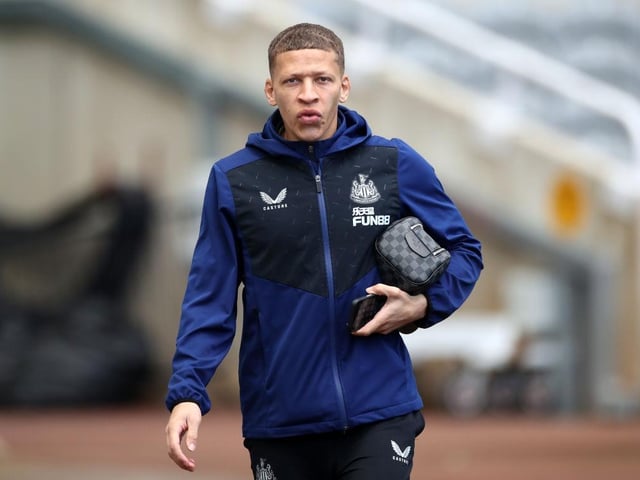 Middlesbrough have cooled their interest in Newcastle United striker Dwight Gayle as Boro chairman Steve Gibson is understood to be reluctant to sanction a deal (Football Insider)