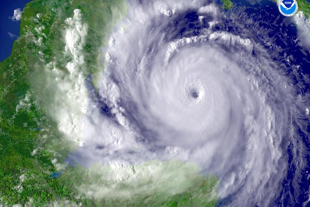 Hurricane Dean made its first landfall in Costa Maya, Mexico, with winds of 165mph. Dean was the first storm since Hurricane Andrew in 1992 to make landfall as a Category 5.