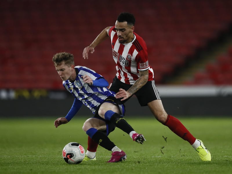 Nearly joined Pompey on loan, the defender is now looking for a club and has Championship interest