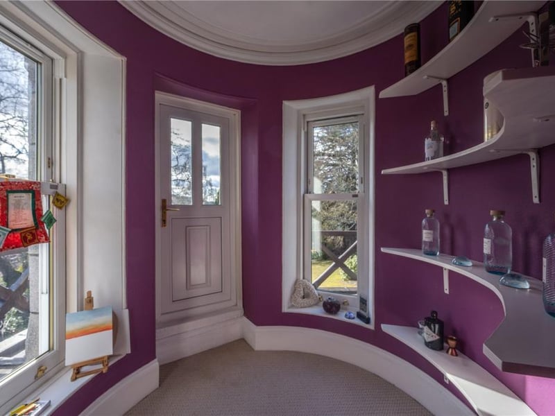 Whisky room.