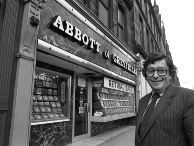 Victor Abbott outside Edinburgh jewellers' shop Abbotts of Greyfriars, having a retiral sale in December 1981.