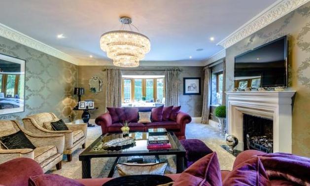 The drawing room is described as “double aspect” as a drawing room and sitting room, and is the perfect place to relax in the home
