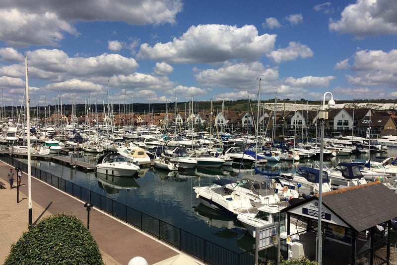 With the weather likely to be much improved by the time lockdown ends, why not take a stroll down the boardwalks at Port Solent and admire the boats, as well as browsing the shops and stopping for a bite to eat. It has a 4 star rating on TripAdvisor based on 317 reviews.