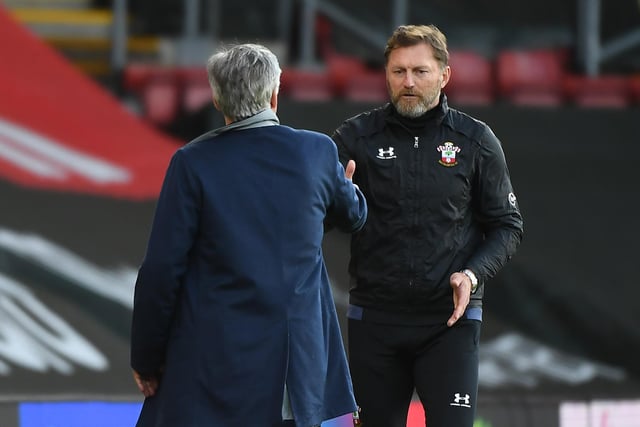 Southampton's expected points total is 9.02 (-0.98)