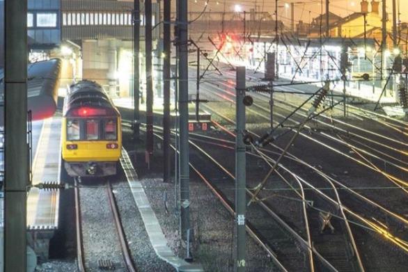 It's been a while since many of us have visited the train station byt @distorted.vision_ took this great shot there this week.