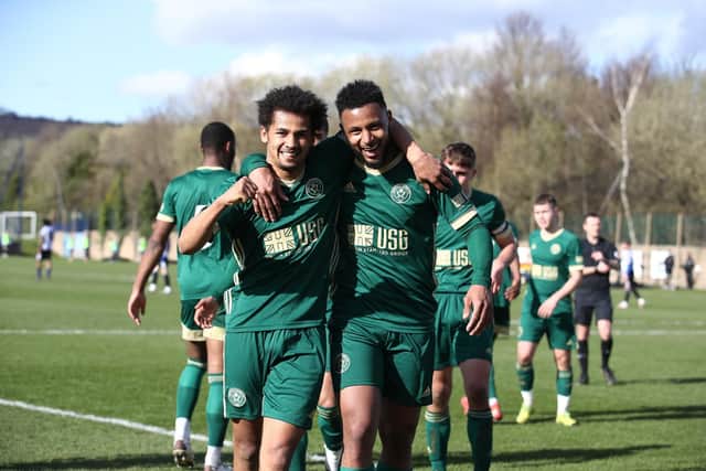Iliman Ndiaye (L) with his Sheffield United team mate Lys Mousset