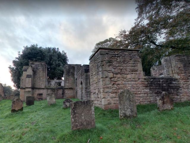 Terrifying apparitions here include a White Lady, the mistress of a former owner who died during childbirth and laughter can be heard in the stable area where a young serving girl also hanged herself.