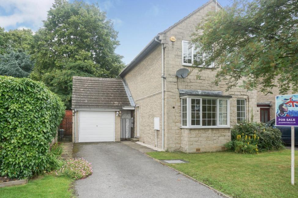 Campsall Park Road - three bedroom detached family home
For sale with Purple Bricks for offers in excess of £180,000.
