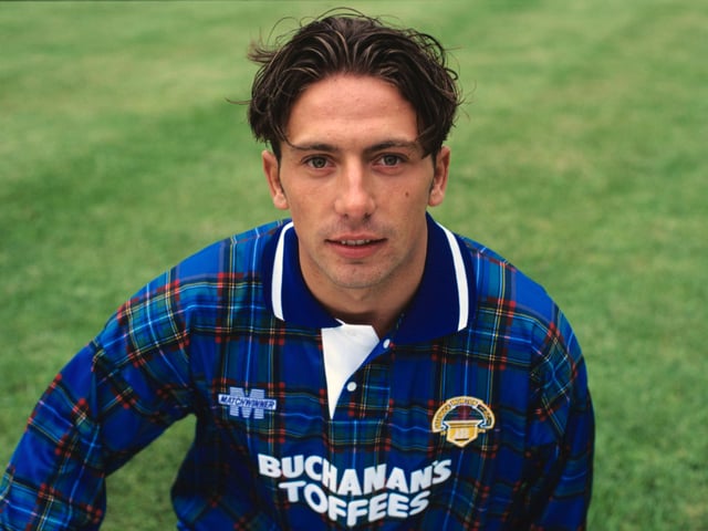 Playing career took in clubs in Scotland, France and England; managerial career has seen him take charge of teams in England and Scotland