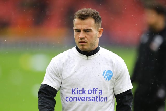 Pundit Danny Mills has tipped Leeds United to make a move for Liverpool and Arsenal target Ryan Fraser, whose Bournemouth contract expires this summer. (Football Insider)