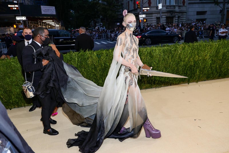 Grimes attends The 2021 Met Gala Celebrating In America: A Lexicon Of Fashion at Metropolitan Museum of Art on September 13, 2021 in New York City. (Photo by Theo Wargo/Getty Images)