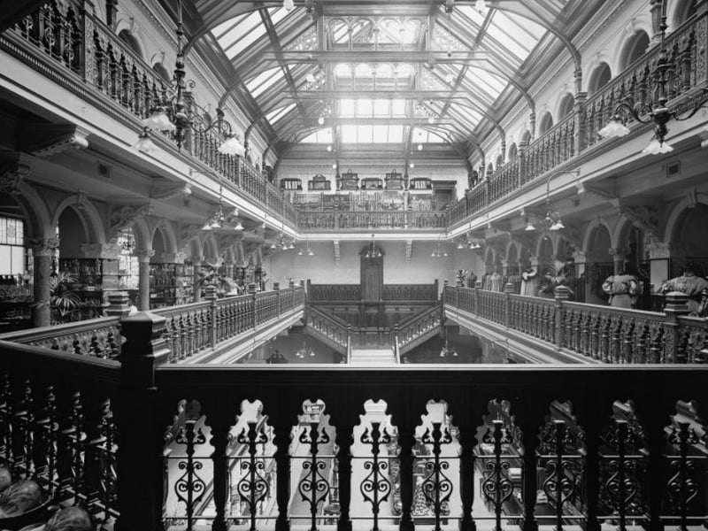 This picture was taken in 1895.