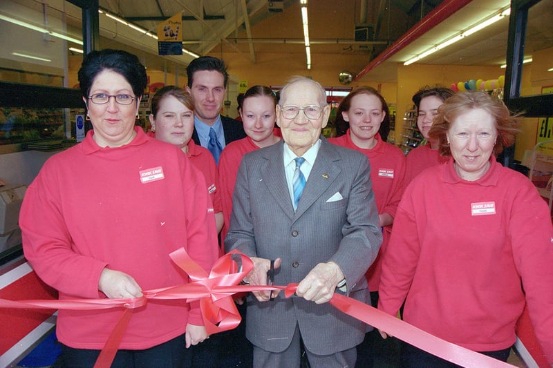 Who remembers when Kwik Save opened in Kirkby?