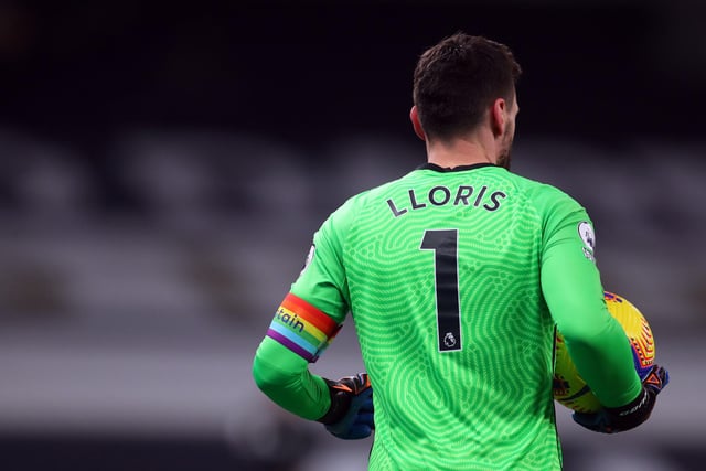 Spurs could be set to lose star goalkeeper Hugo Lloris this summer, with PSG looking a likely destination for the France international. Man Utd's Dean Henderson has been named as a possible long-term replacement. (The Sun)
