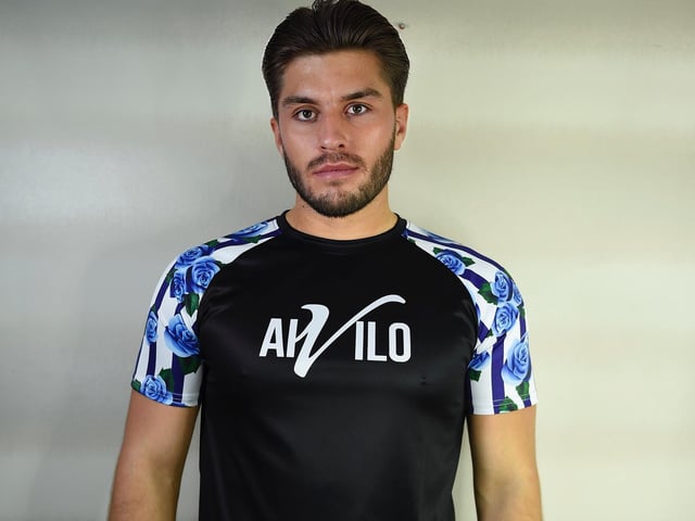 Available in S - XXL