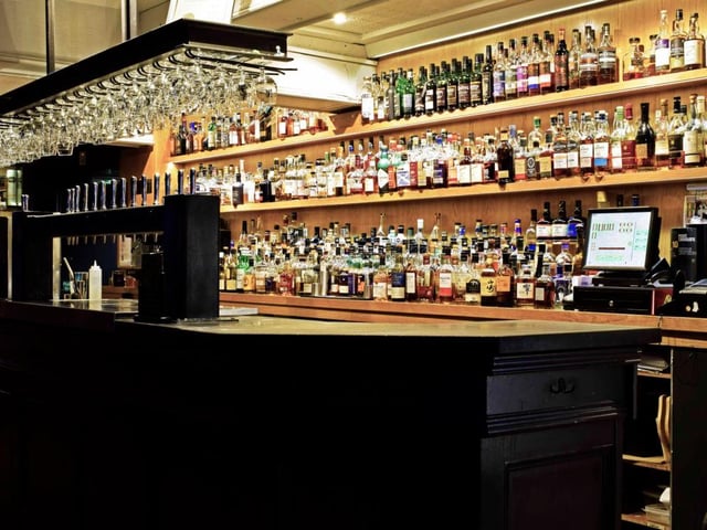 A bar that combines craft beer and whisky to great effect.