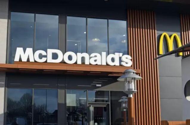 Mcdonalds, a restaurant, cafe or canteen at Brockhurst Gate, Cotsworth Road, Gosport was also given a score of five on September 2.