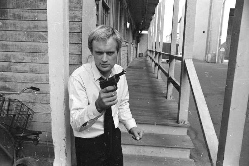 David McCallum was born in the Maryhill area of Glasgow 1933 as the second of two sons of orchestral violinist David McCallum Sr. and Dorothy, a cellist. He would move to London in 1936 when his father became  leader of the London Philharmonic Orchestra. 