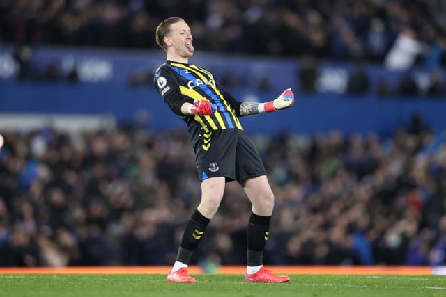 Everton boss Rafael Benitez is open to selling goalkeeper Jordan Pickford amid claims Tottenham Hotspur want to sign him. (Various)

 (Photo by Naomi Baker/Getty Images)