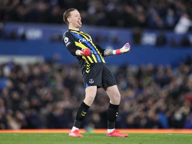 Everton boss Rafael Benitez is open to selling goalkeeper Jordan Pickford amid claims Tottenham Hotspur want to sign him. (Various)
(Photo by Naomi Baker/Getty Images)