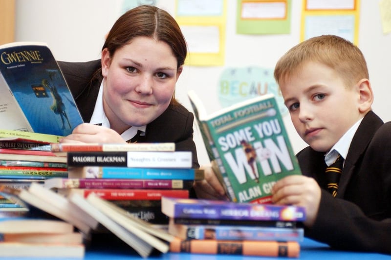 Amy Miller and Melvyn Steadman from King George Comprehensive School had plenty to keep them busy during a readathon in 2003.