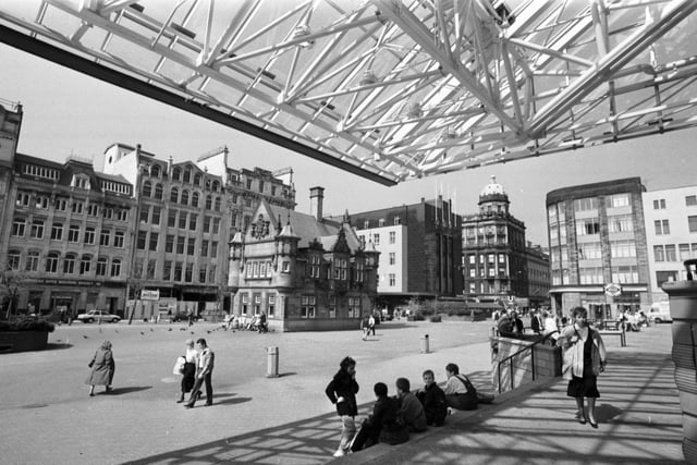 The scene at the entrance to the new St Enoch Centre, May 1990.