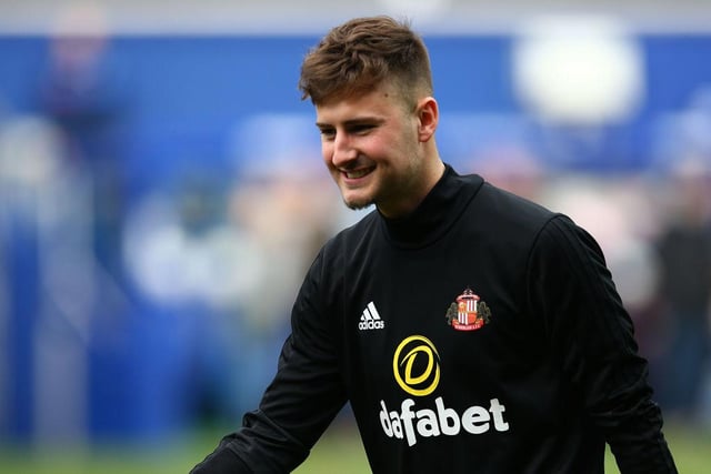 Ipswich, Fleetwood and Blackpool have joined Portsmouth and Oxford United in the hunt for former Sunderland midfielder Ethan Robson. The 23-year-old left the club this summer following the expiry of his contract. (The News)