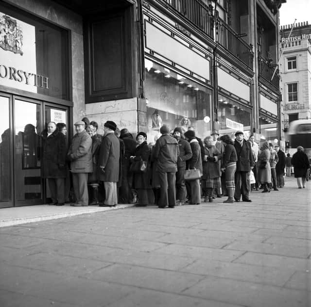 Customers queue up for the Christmas and Boxing Day sales at RW Forsyth department store in Edinburgh's Princes Street December 1980.