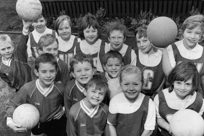 Early 1990s sports teams at Buxworth School