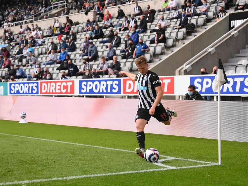 Newcastle United midfielder Matt Ritchie has been linked with a move to his former club Bournemouth, with reports suggesting he's keen to go back due to family reasons. He won the Championship with the Cherries back in 2015. (Mirror)