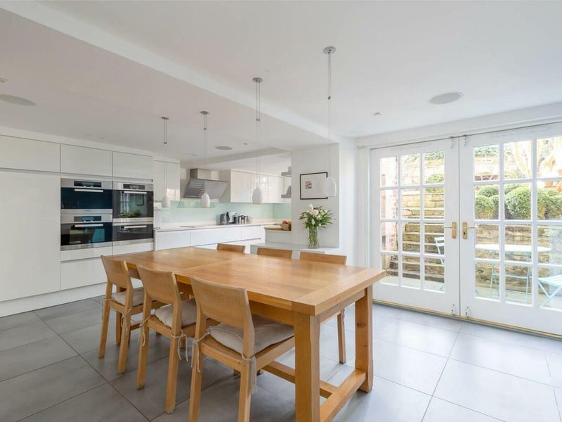 Kitchen / Dining area.