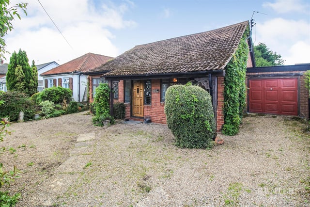 This stunning four bedroom detached bungalow on Burdon Road, Cleadon, is on the market with estate agent Hunters for £270,000.
It has racked up an impressive 1,553 page views on Zoopla, making it one of the most popular properties in the area on the site.
Image by Zoopla.
