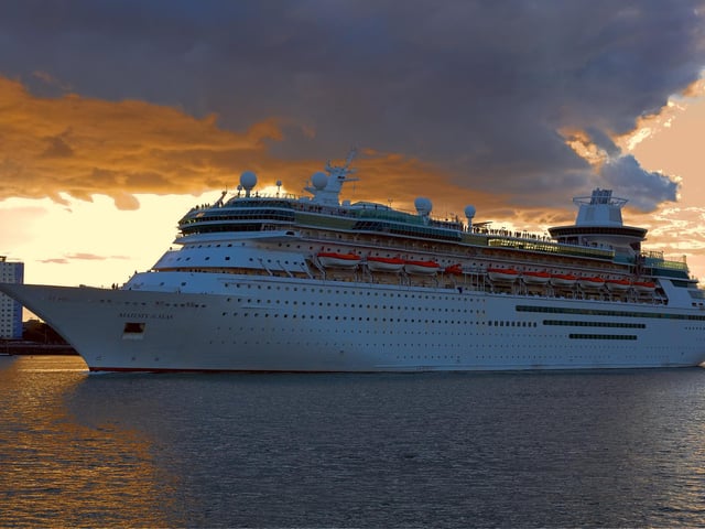 The Majesty of the Seas leaving Portsmouth