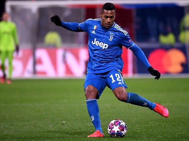 Chelsea have rejected Juventus’ offer to swap Emerson Palmieri for Mattia De Sciglio, instead expressing a keen interest in Alex Sandro. (Corriere dello Sport via Metro)