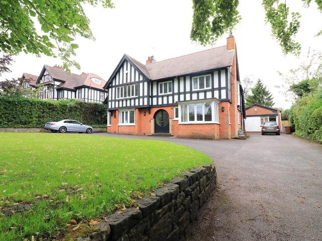 This five-bedroom detached property has an asking price of £600,000. The sale is being handled by Housesimple. (https://www.zoopla.co.uk/for-sale/details/52265309)