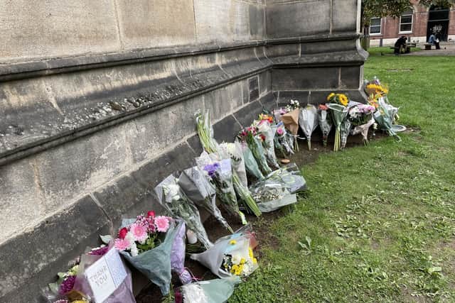 Flowers for The Queen at Sheffield Cathedral