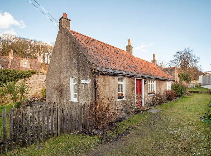 A traditional stone built cottage with a pantile roof located in Currie, Midlothian. This property is on the market for offers over £145,000.