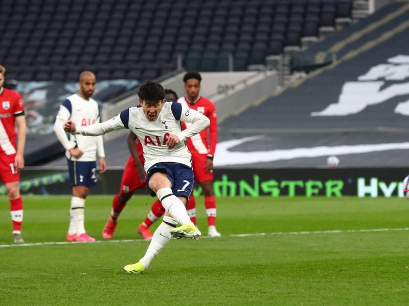 Goal Involvements: 24 Touches: 1,377 Touches per-goal-involvement: 57.4 (Photo by Clive Rose/Getty Images)